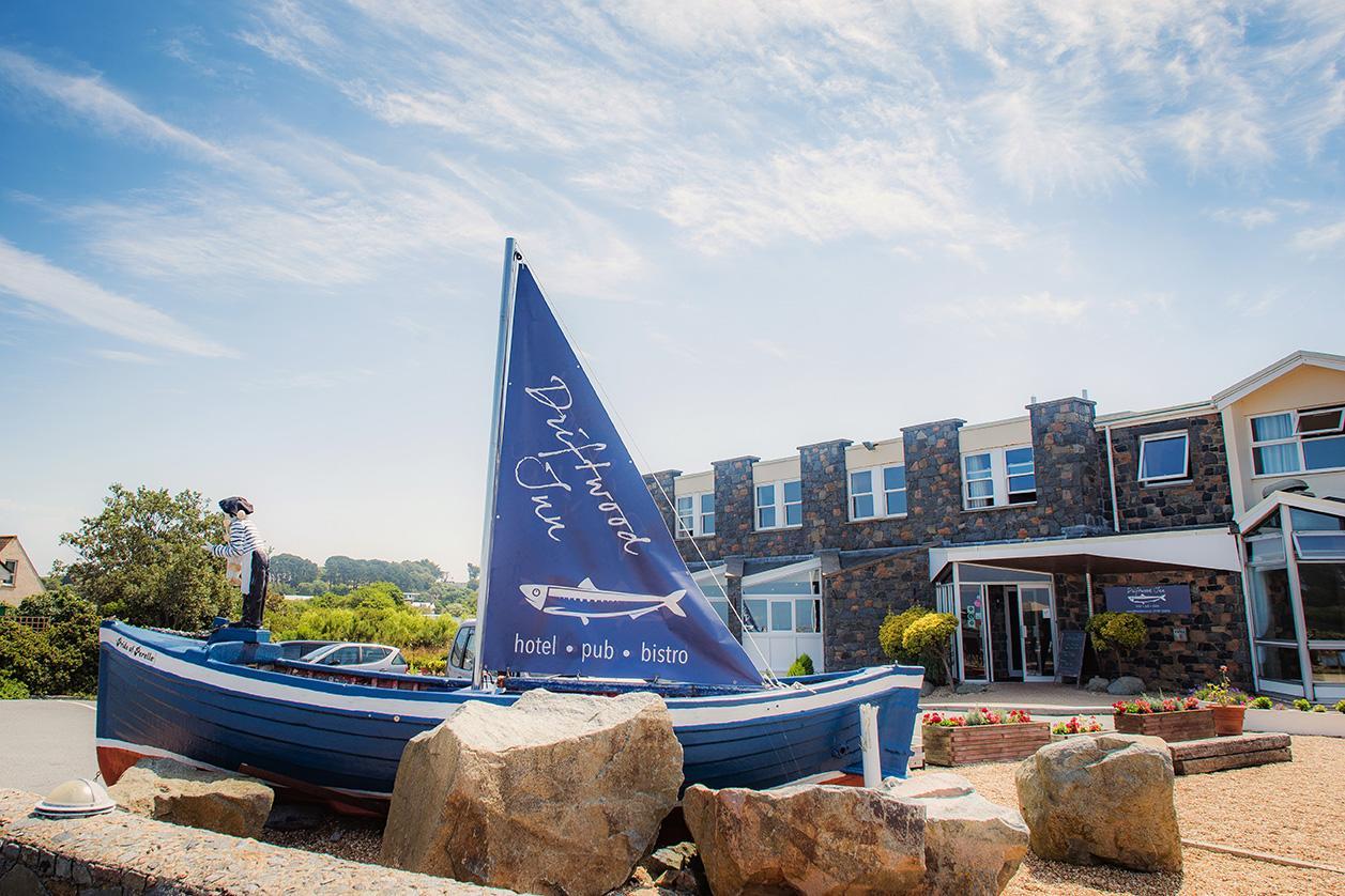 Driftwood Inn Saint Saviour Kültér fotó